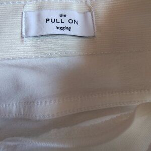 Bright white jeggings